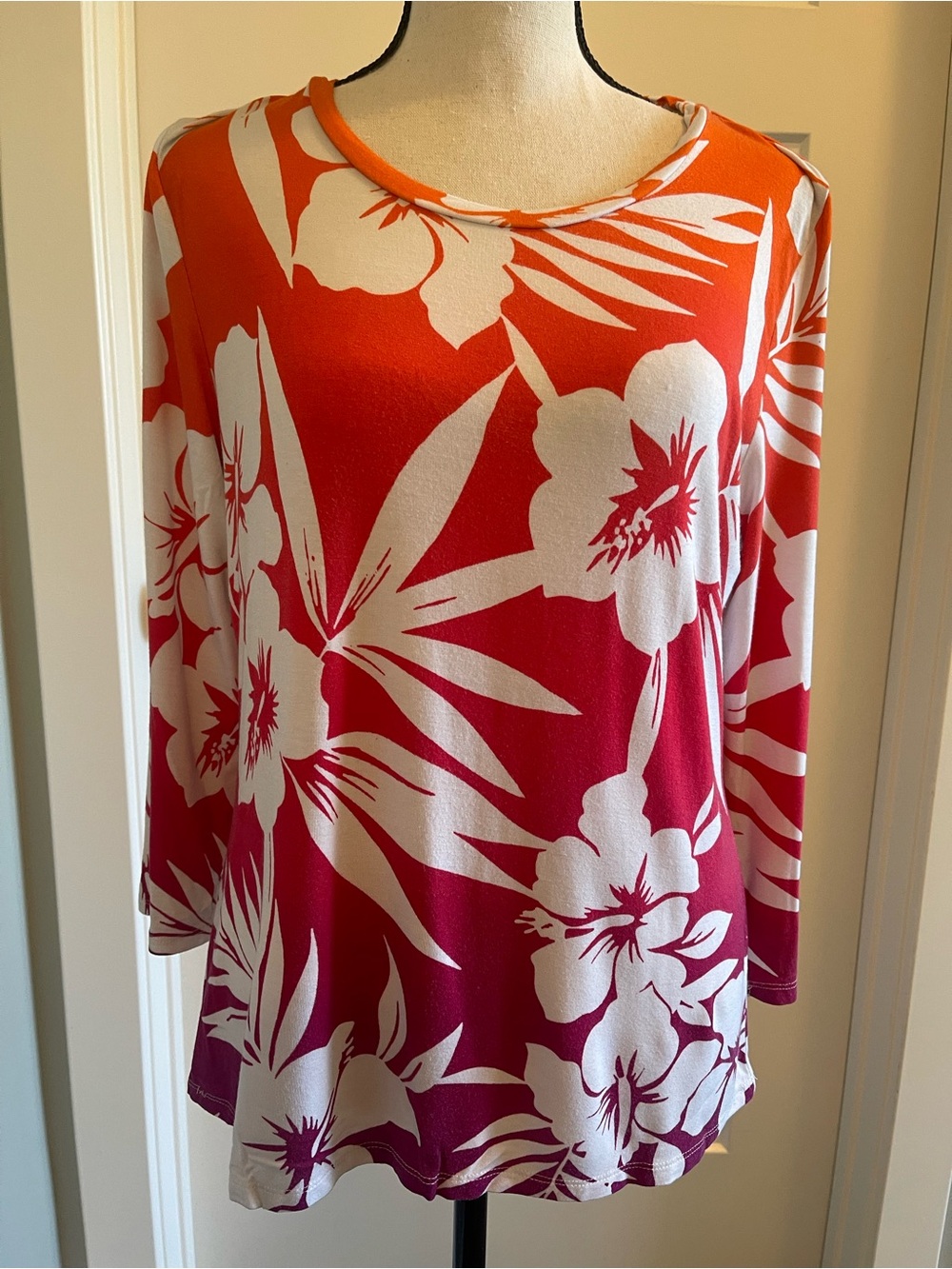 Floral Ombre Long Sleeve Top in Orange and Cream